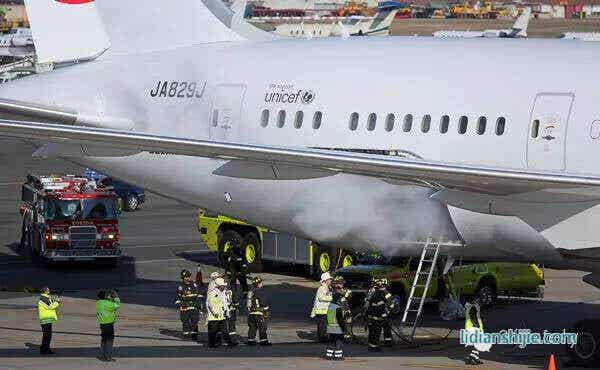 2006年美國某快遞公司一架DC-8貨機(jī)因運(yùn)輸?shù)墓P記本用鋰離子電池著火
